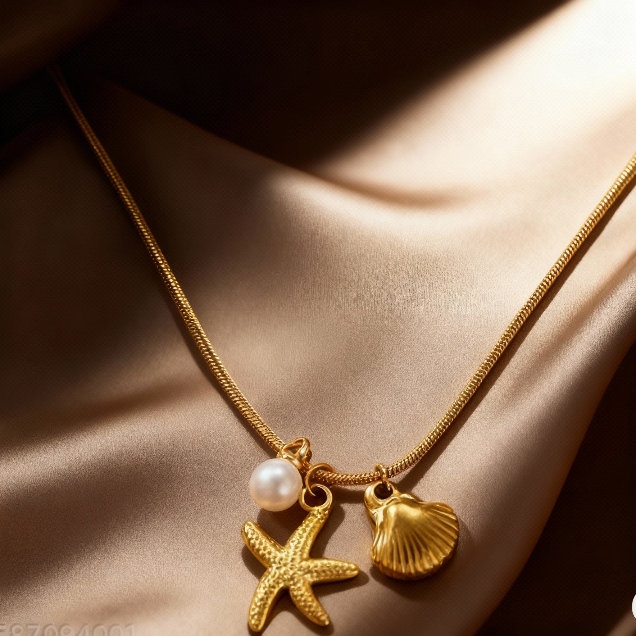 ‘The Sea Breeze’ Necklace